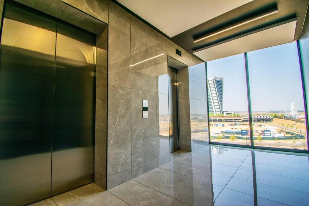 Beautiful Gem At Ellipse Midrand
